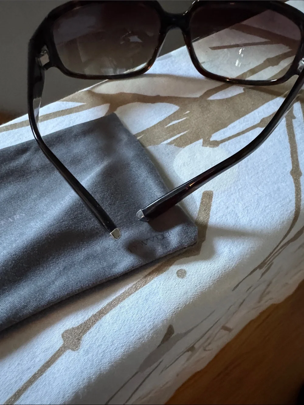 Oliver Peoples Women's Oversized Sunglasses - Brown with bag